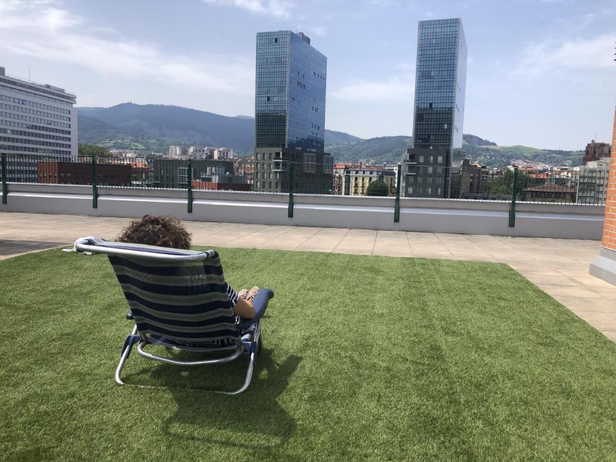 Apartamento Frente Al Guggenheim. Urbanizacion De Lujo En El Centro ビルバオ エクステリア 写真